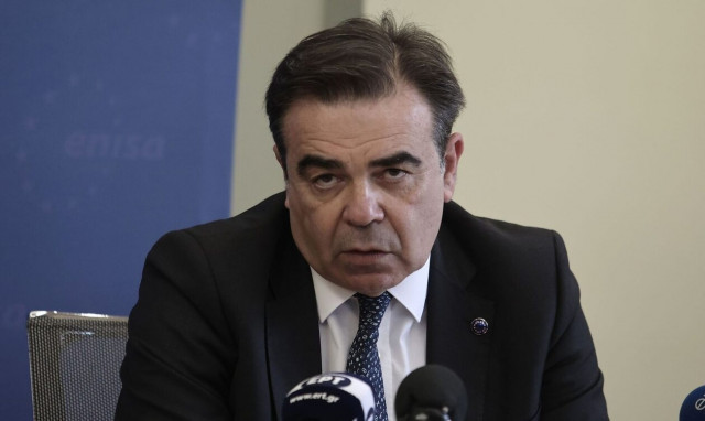 Politico: Ερευνάται η πιθανή εμπλοκή του Σχοινά στο Qatar Gate