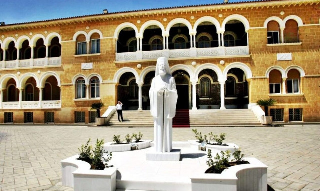 Αρχιεπισκοπικές εκλογές στην Κύπρο: 942 εκλογικά κέντρα