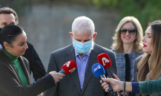 Πέτρος Φιλιππίδης: Απουσιάζει από τη δίκη - Έχει βαριά συμπτώματα κορονοϊού