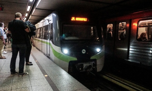 Άνοιξε ο σταθμός του Μετρό «Πανεπιστήμιο» και «Σύνταγμα»