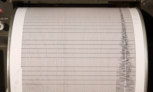 Λέκκας στο Newsbomb.gr: Το ρήγμα στην Εύβοια δεν έχει άλλες δυνάμεις