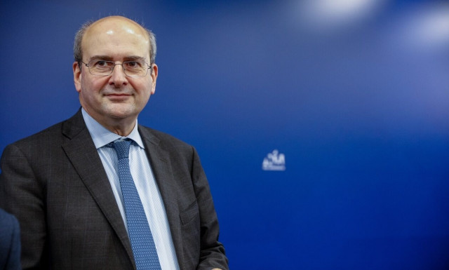 Χατζηδάκης: Σε ισχύ τα νέα ψηφιακά εργαλεία της ΔΥΠΑ