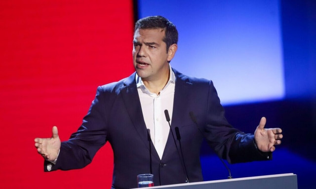 Tsipras meets with EU Commissioner Gentiloni