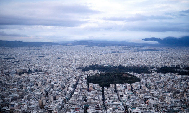 Yπερχρεωμένα νοικοκυριά: Πώς θα διαγράψετε χρέη στην εφορία