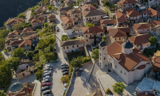 Δημητσάνα: Το γραφικό χωριό της Αρκαδίας που πάει κόντρα στο ρεύμα