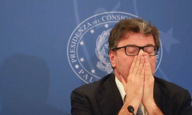 Ιταλία:Aναβάλλει την επικύρωση του Ευρωπαϊκού Μηχανισμού Σταθερότητας