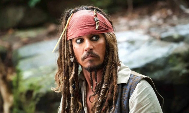 Τζόνι Ντεπ: Μεταμορφώθηκε σε Τζακ Σπάροου για πολύ σημαντικό σκοπό