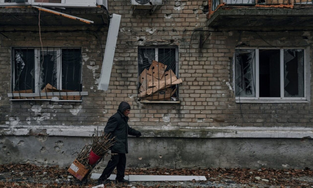 Ουκρανικές δυνάμεις βομβάρδισαν το ελεγχόμενο από τους Ρώσους Ντονέτσκ