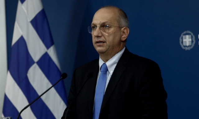 Οικονόμου: «Δεν θα σκάσουν εκλογές απόψε»