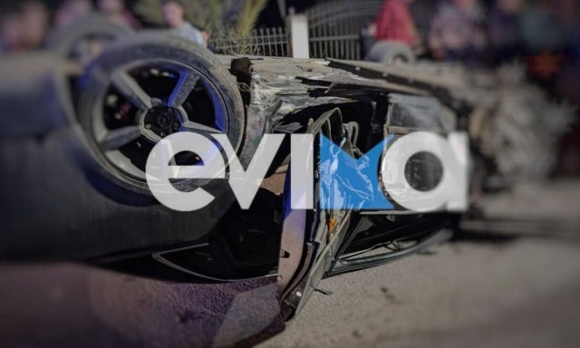 Εύβοια: IΧ εξετράπη της πορείας του και ανετράπη στο δρόμο