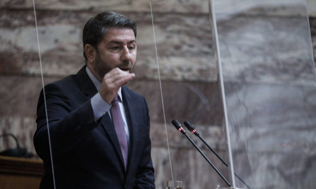 Νίκος Ανδρουλάκης: Πρίγκιπας σε αποδρομή ο Κυριάκος Μητσοτάκης