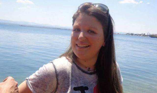 Ρέθυμνο: Σήμερα η κηδεία της 30χρονης Ζέφης που πέθανε ενώ έτρωγε