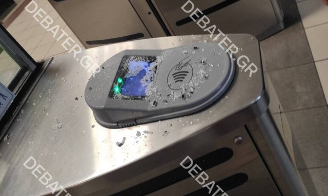 Νέα καταδρομική επίθεση στον σταθμό του ΗΣΑΠ στο Μοναστηράκι