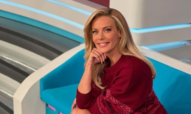 Ζέτα Μακρυπούλια: Σε πελάγη ευτυχίας η παρουσιάστρια