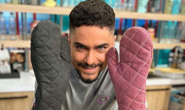 Τίμος Ζαχαράτος: Στο νοσοκομείο με 40 πυρετό - Νοσεί με στρεπτόκοκκο