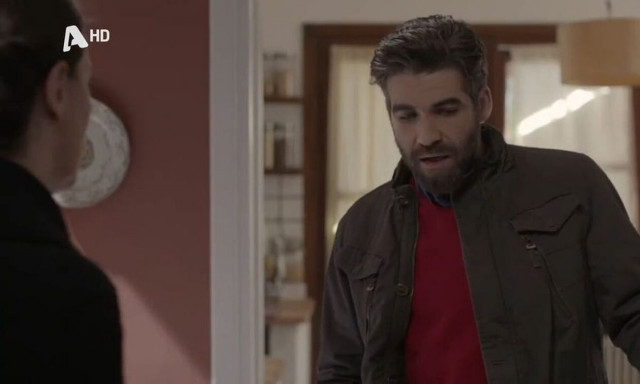 Σασμός: Ο Σταύρος παίρνει από την Αργυρώ τον μικρό Πετρή