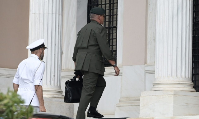 ΚΥΣΕΑ: Με το νέο χρόνο οι κορβέτες - Παραμένει Α/ΓΕΕΘΑ ο Φλώρος