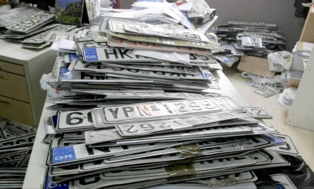 Χριστούγεννα 2022: Επιστροφή πινακίδων από τον δήμο Αθηναίων