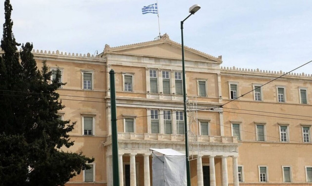 Γραφείο Προϋπολογισμού: Βλέπει δημοσιονομική σταθερότητα