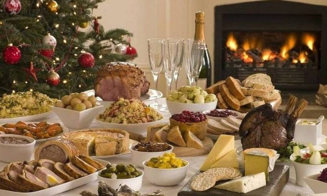 Χριστουγεννιάτικο τραπέζι:  Ακριβότερο έως 12,1% σε σχέση με το 2021