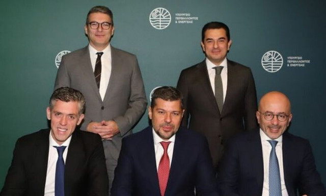 Συμφωνία ΔΕΗ - ΔΕΠΑ - Κοπελούζου για εργοστάσιο παραγωγής ρεύματος