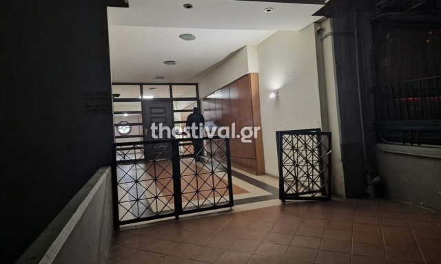 Άγριο έγκλημα στη Θεσσαλονίκη: Με κουζινομάχαιρο σκότωσε ο 29χρονος τη μητέρα του