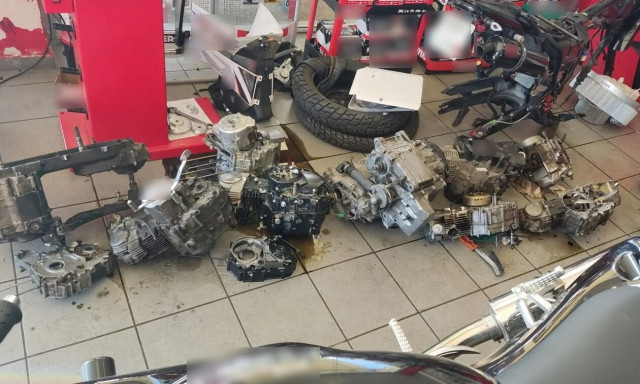 Αχαρνές: Εξαρθρώθηκε σπείρα που έκλεβε μοτοσικλέτες - 3 συλλήψεις     