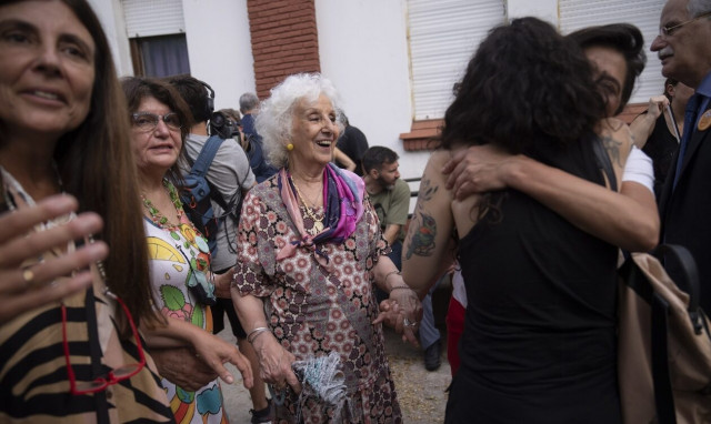 Αργεντινή: Βρέθηκε το 131ο παιδί που είχε «κλαπεί» επί δικτατορίας