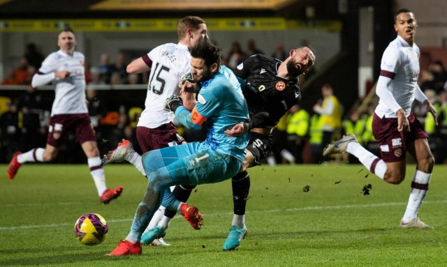 «Πάγωσαν» στη Σκωτία: Σοκαριστικός τραυματισμός του Γκόρντον