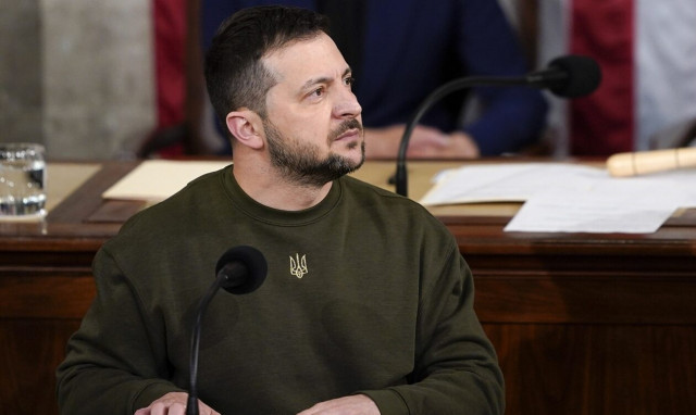 Ζελένσκι: Οι Ουκρανοί δεν περιμένουν το θαύμα των Χριστουγέννων