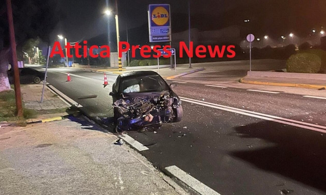 Τροχαίο Λεωφ.Σουνίου: Μάχη για τη ζωή του δίνει υπάλληλος καθαριότητας