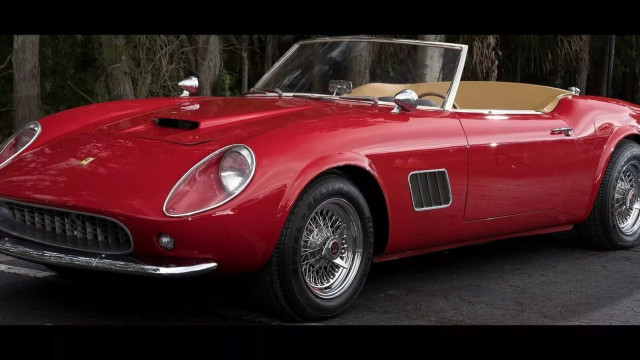 Αυτή η κινηματογραφική «Ferrari» έπιασε σχεδόν 350.000 ευρώ