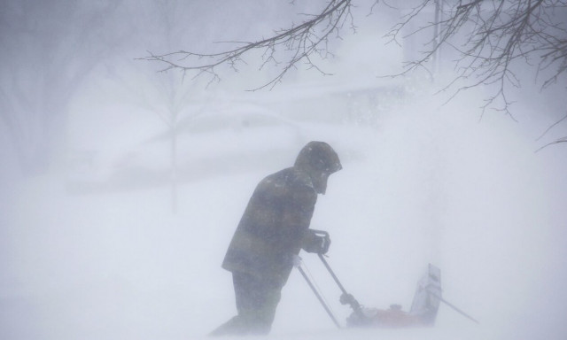 ΗΠΑ: Συγκλονιστικές ιστορίες επιβίωσης από τη σφοδρή χιονοθύελλα