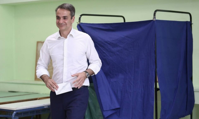 9 Απριλίου οι κάλπες και αυτοδυναμία τέλος Μαΐου το πλάνο του Μαξίμου