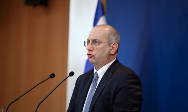 Οικονόμου για Τσαπανίδου: Να συμβάλλει στην πολιτική με επιχειρήματα