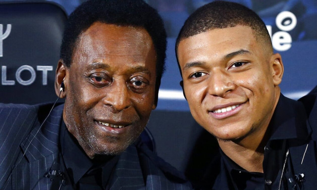 Ο Μπαπέ «αποχαιρέτισε» τον Πελέ: «Η κληρονομιά του δεν θα ξεχαστεί»