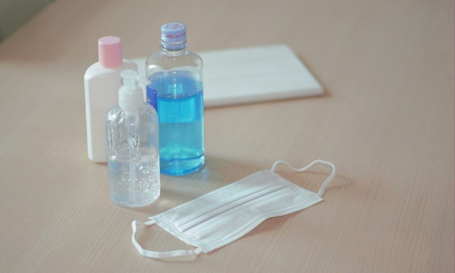 ΕΟΦ: Προσοχή σε αντισηπτικό - Απαγορεύθηκε η κυκλοφορία του