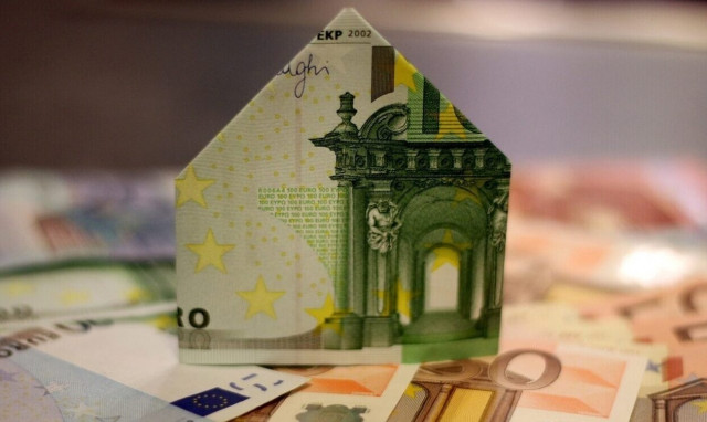 Μειώθηκαν οι τραπεζικές χορηγήσεις το Νοέμβριο