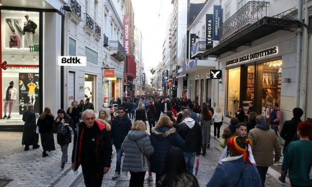 Σύγχυση με το άνοιγμα των καταστημάτων στις 2 Ιανουαρίου