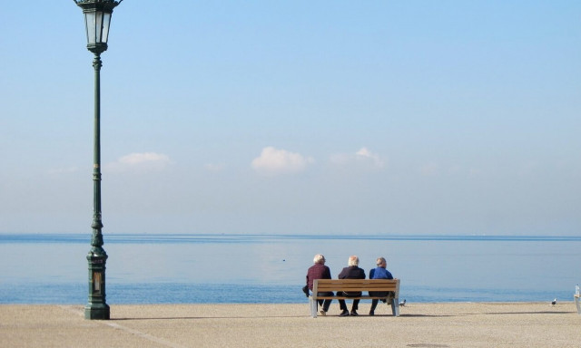 Με «ανοιξιάτικο» καιρό φεύγει το 2022 – Η πρόγνωση για την Πρωτοχρονιά