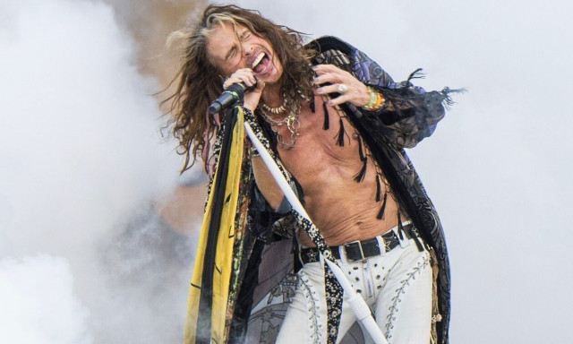 Στίβεν Τάιλερ: Κατηγορείται για σεξουαλική κακοποίηση ανήλικης