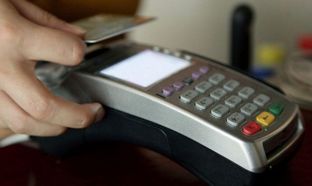 Στην τελική ευθεία η online διασύνδεση των ταμειακών με τα POS