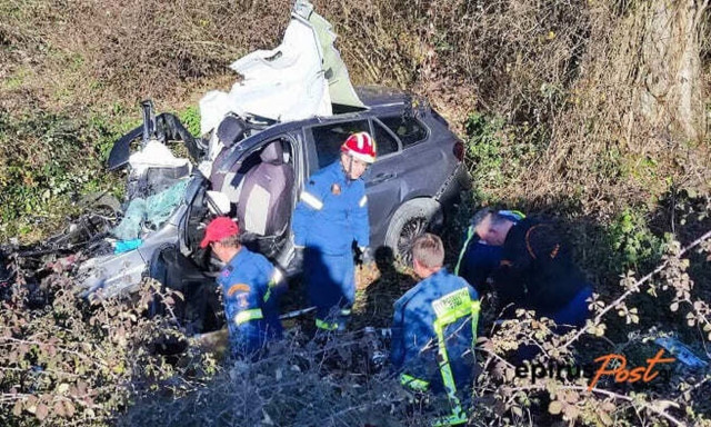 Ιωάννινα: Μετωπική σύγκρουση αυτοκινήτου με μπετονιέρα – 2 τραυματίες