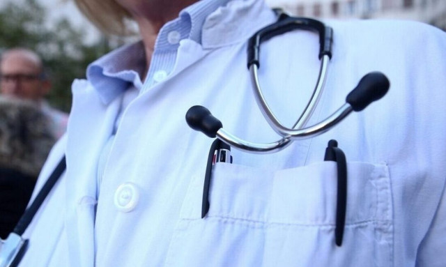 Απάτη στη Ναύπακτο: Αφαίρεσαν 32.500 ευρώ από λογαριασμό γιατρού