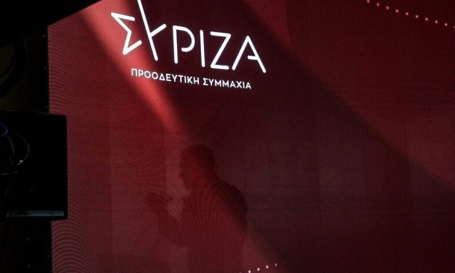Ο ΣΥΡΙΖΑ ψάχνει νέους «Πάτσηδες» - «Ξεσκονίζει γαλάζιους» βουλευτές