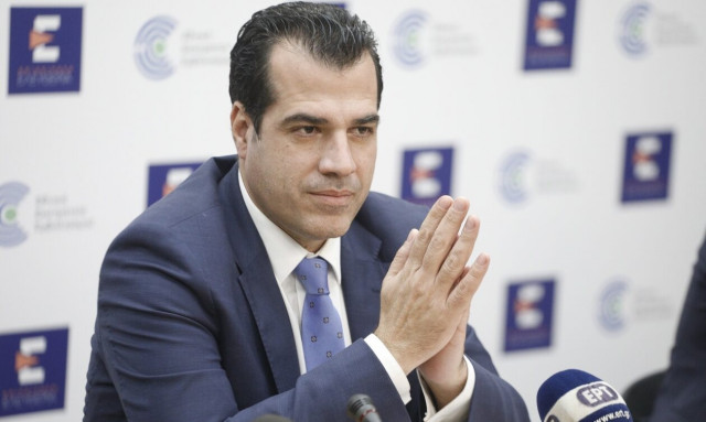 Πλεύρης: 25-40% πάνω η κατανάλωση σε αντιβιώσεις, αντιπυρετικά