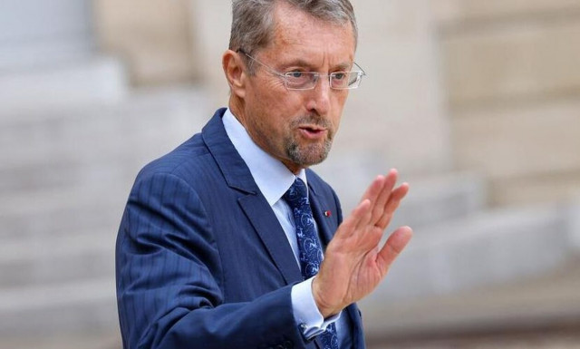 Γαλλία: Πρώην επικεφαλής μυστικών υπηρεσιών κατηγορείται για εκβιασμό