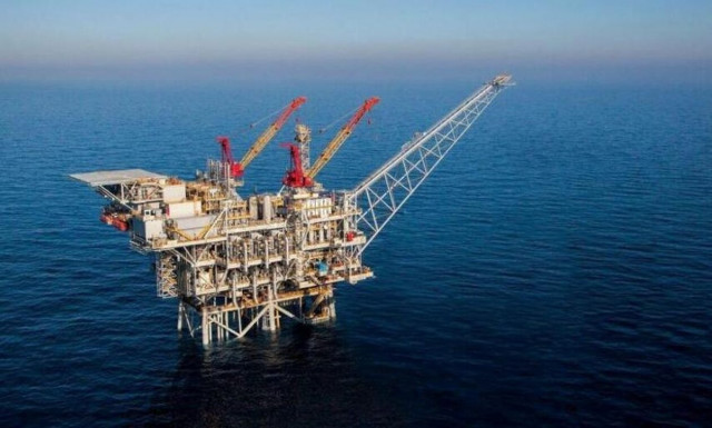 Μπαράζ τουρκικών παραβιάσεων στην Κυπριακή ΑΟΖ