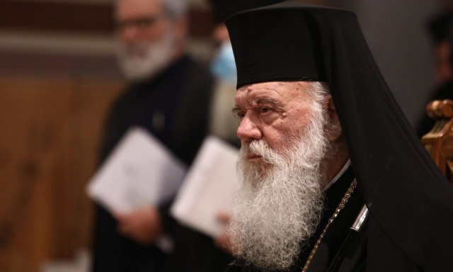 Στον Πειραιά για τα Θεοφάνεια ο Αρχιεπίσκοπος Ιερώνυμος