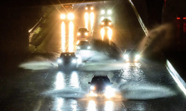 ΗΠΑ: Νεκρό παιδί από καταιγίδα - Χιλιάδες νοικοκυριά χωρίς ρεύμα